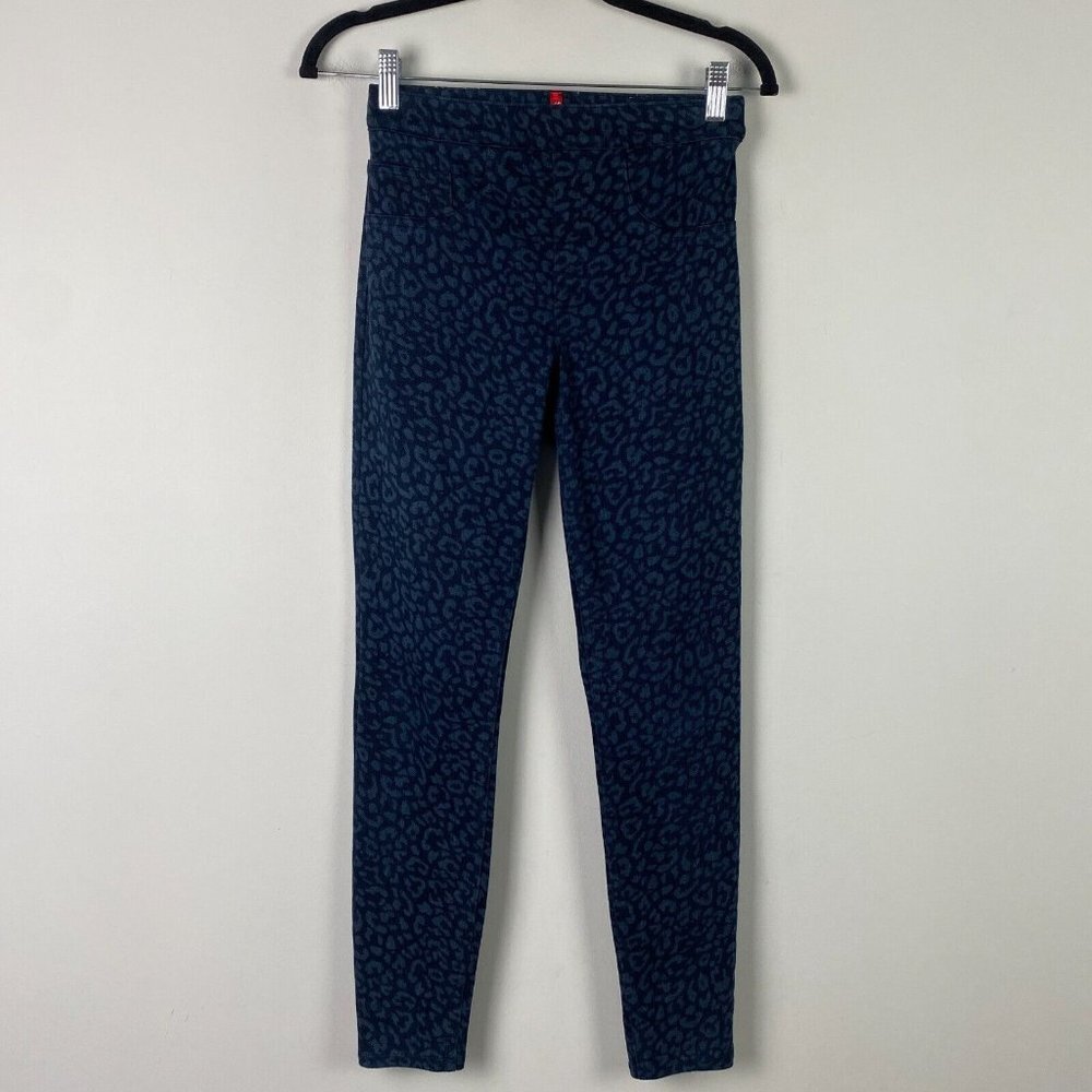Spanx Jeanish Ankle Shaping Legging Womens XS Blue Animal Print 20018R